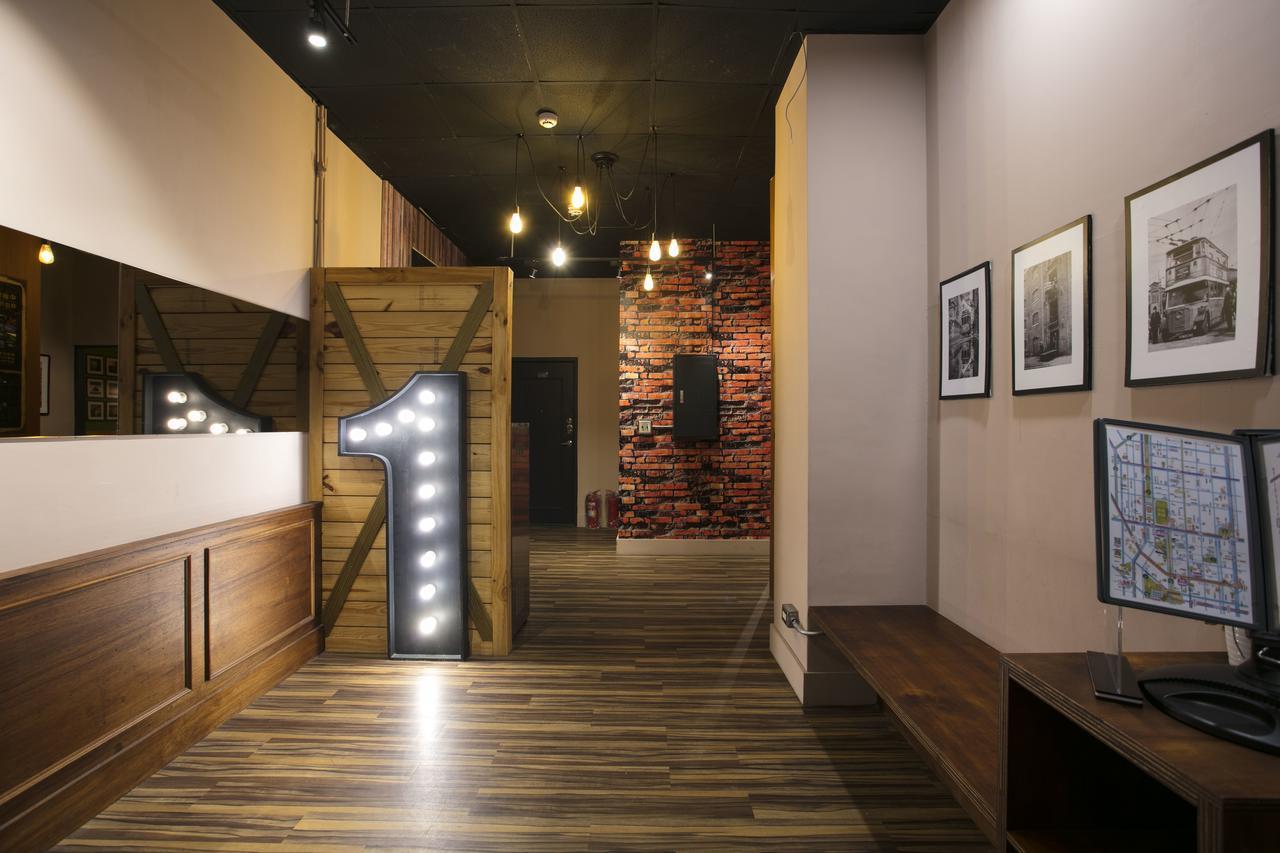 Loft Hostel Fengjia Taichung Esterno foto