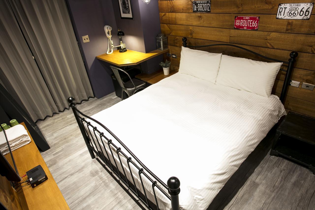 Loft Hostel Fengjia Taichung Esterno foto